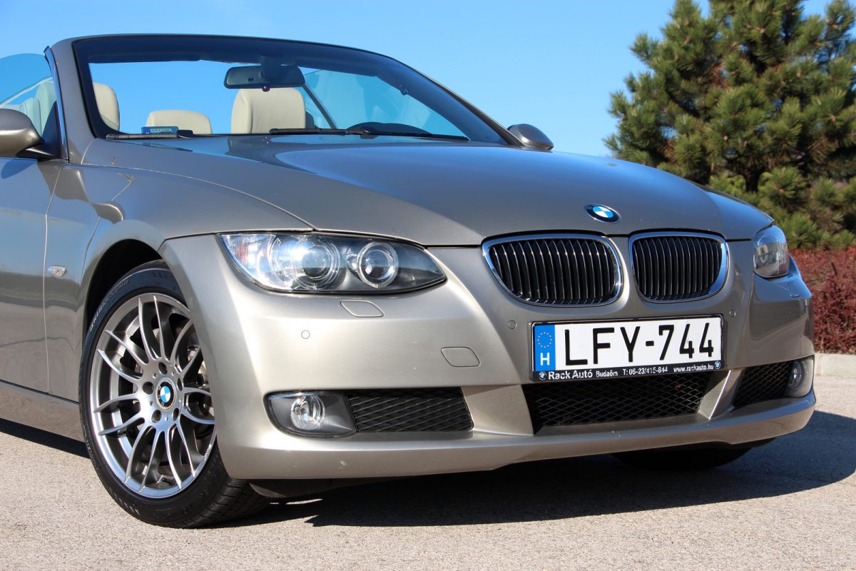 BMW 330