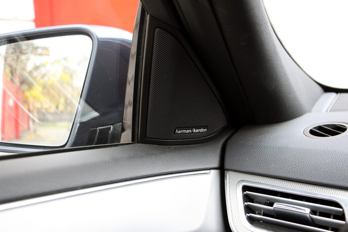 MERCEDES-BENZ E 250