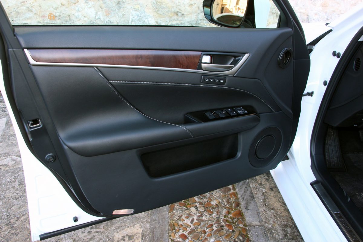 LEXUS GS