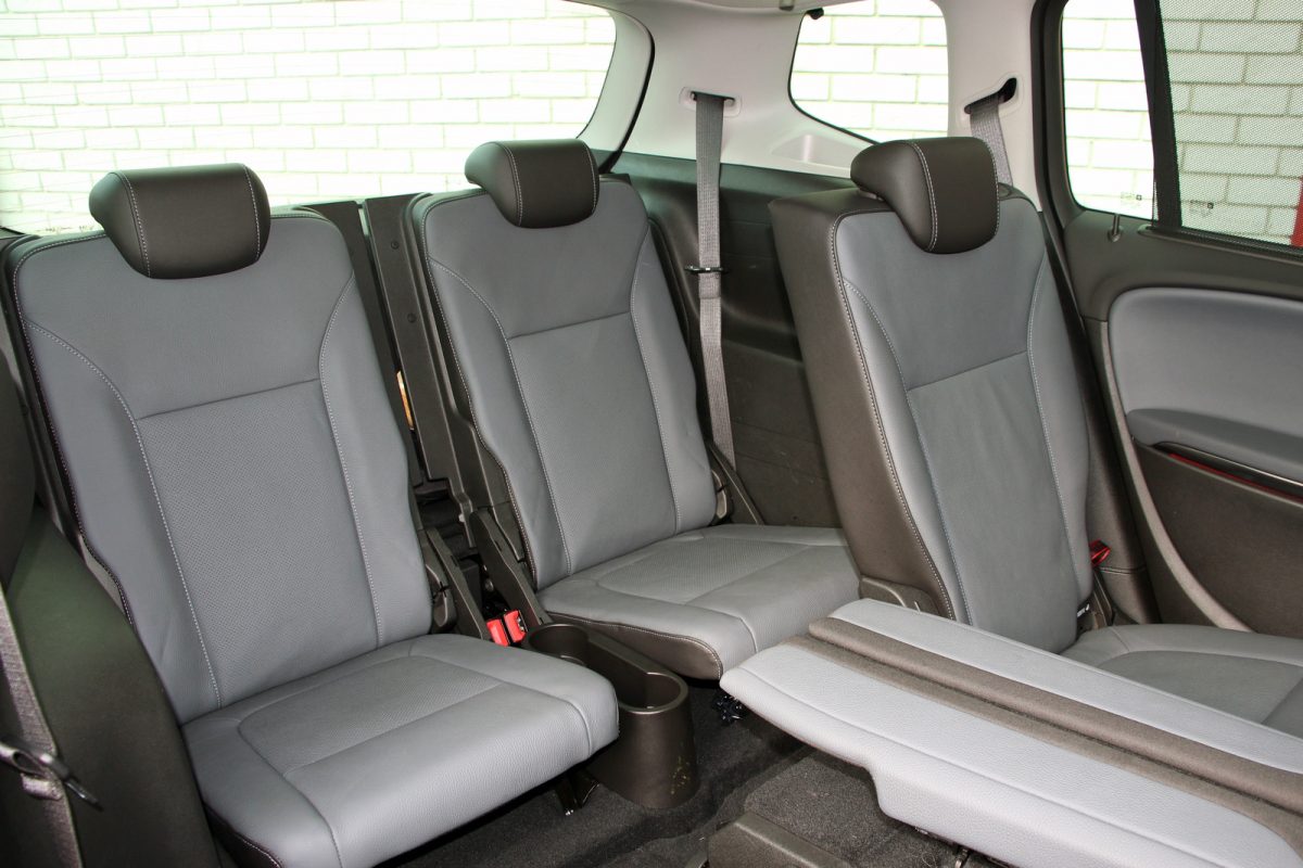 OPEL ZAFIRA TOURER