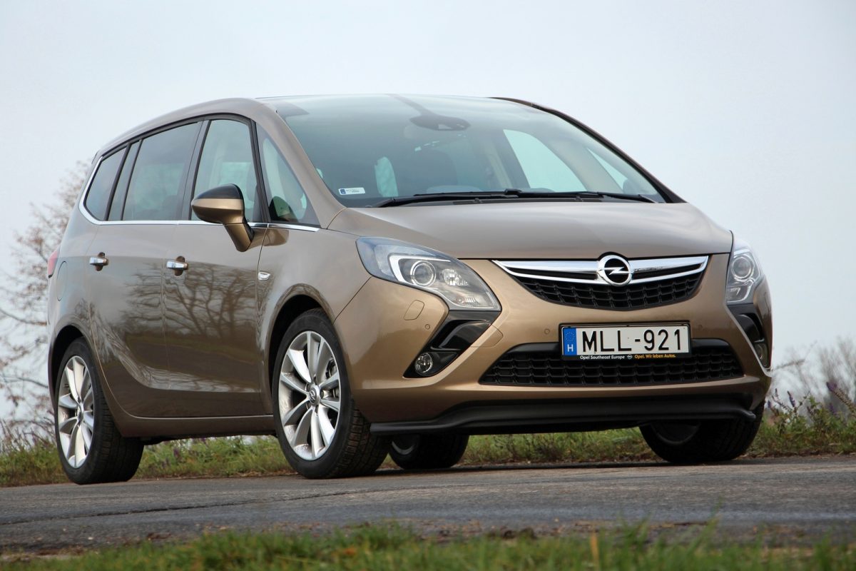 OPEL ZAFIRA TOURER