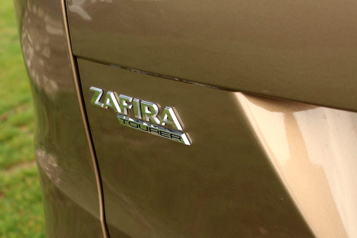 OPEL ZAFIRA TOURER