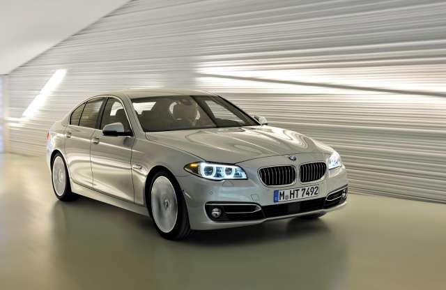 Megújult a BMW 5-ös sorozat