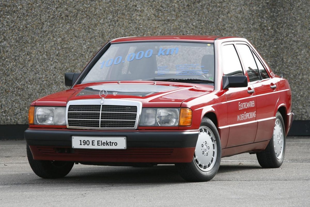 MERCEDES-BENZ C-OSZTÁLY