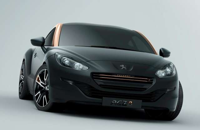 Vághatjuk a centiket, jön az eddigi legerősebb utcai Peugeot