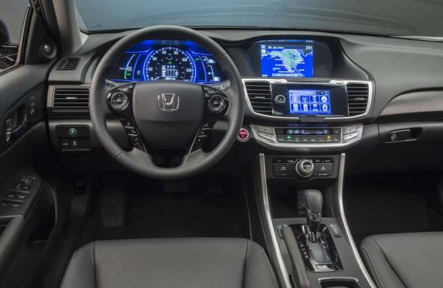 Bemutatták a Honda Accord Hybridet