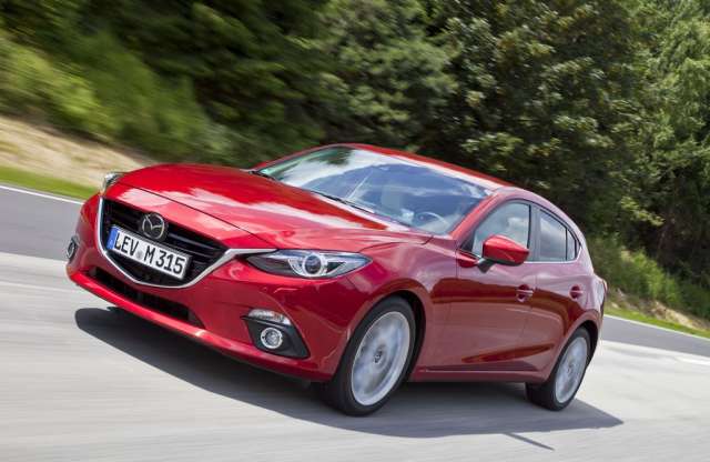 15 ezer kilométert futott Mazda3-ak a premieren