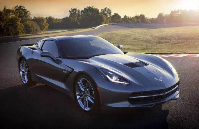 Stop-startot kaphat a Corvette
