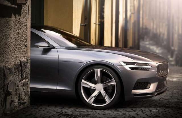 Orrát mutatja a DS9 néven várható Citroën nagyautó