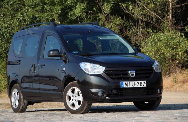 Nagycsaládosok és kisvállalkozók álomautója - Dacia Dokker teszt