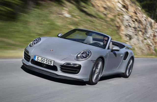 Tető nélkül a Porsche 911 Turbo