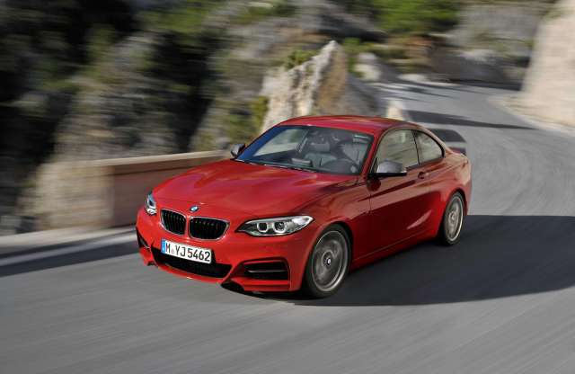 Bemutatkozott a 2-es BMW