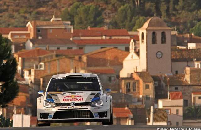 WRC: első évében duplán világbajnok a VW