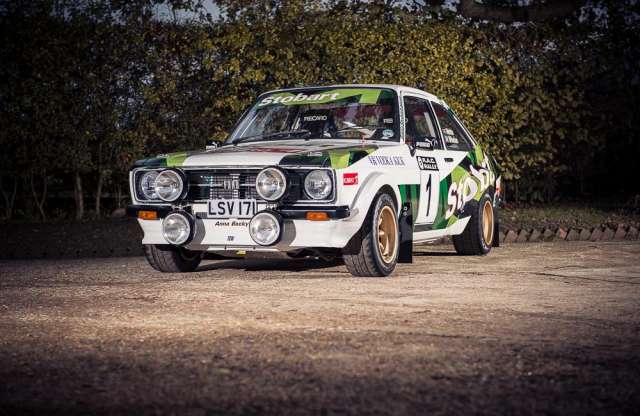 Hm, egy 36 éves Ford Escort 30 millió forintért?