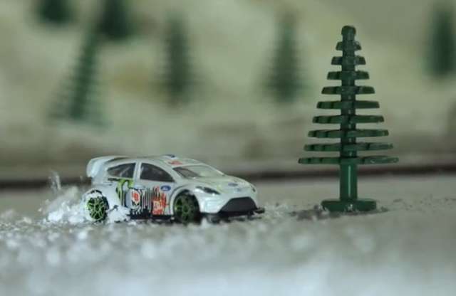 Itt a Snowkhana 2, és még klasszabb