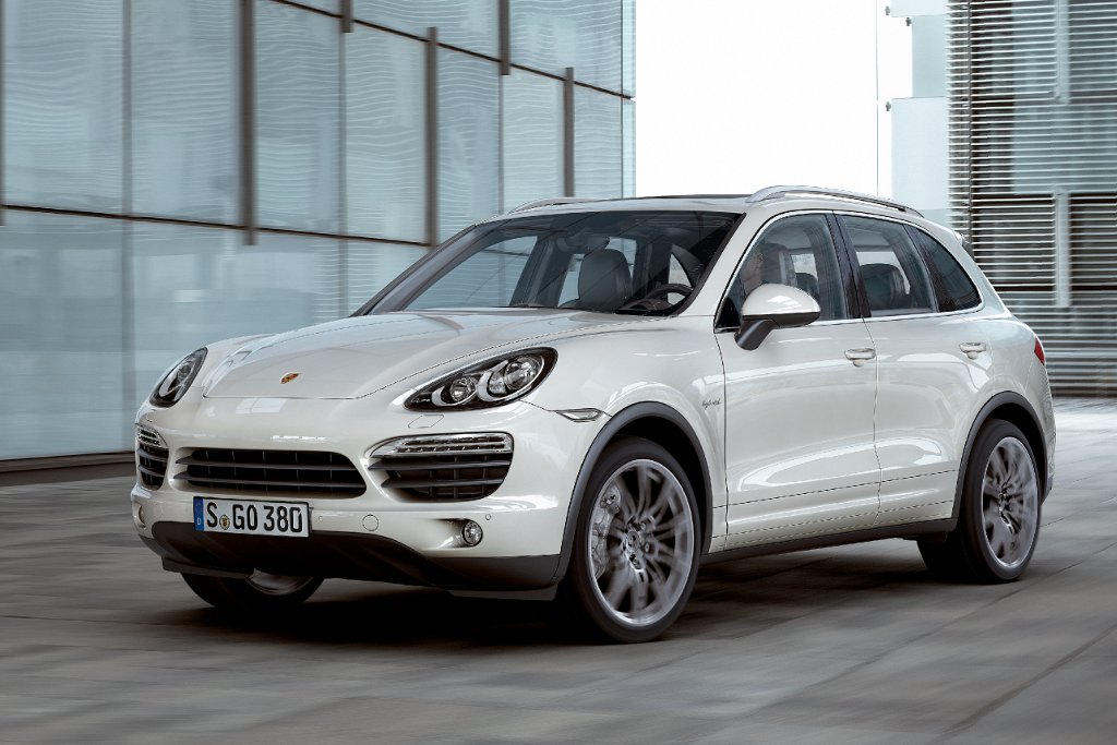 PORSCHE CAYENNE