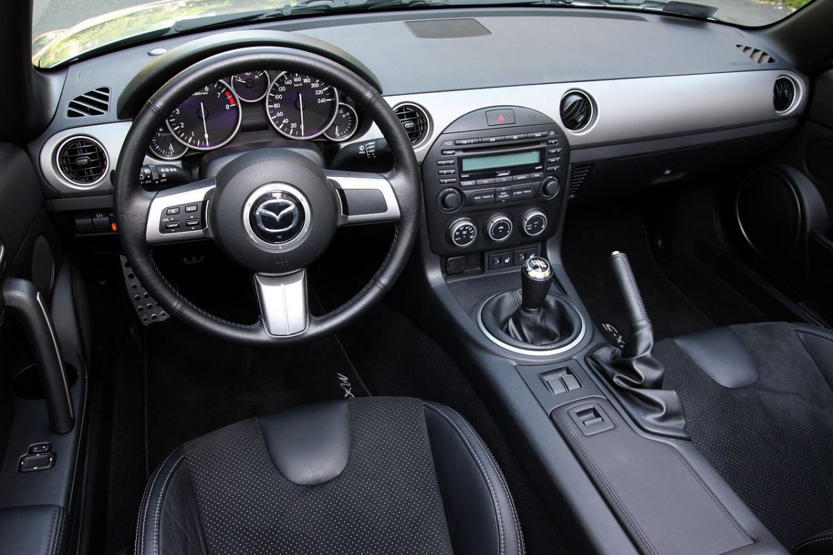 MAZDA MX-5