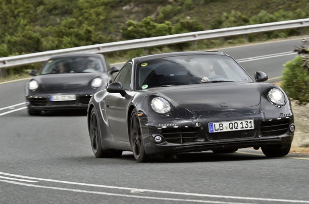 PORSCHE 911
