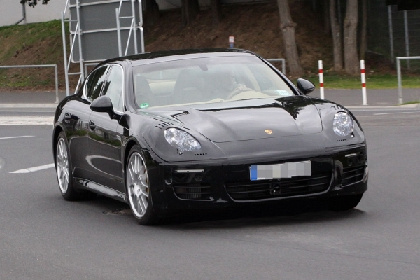 PORSCHE