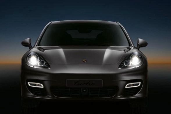 PORSCHE