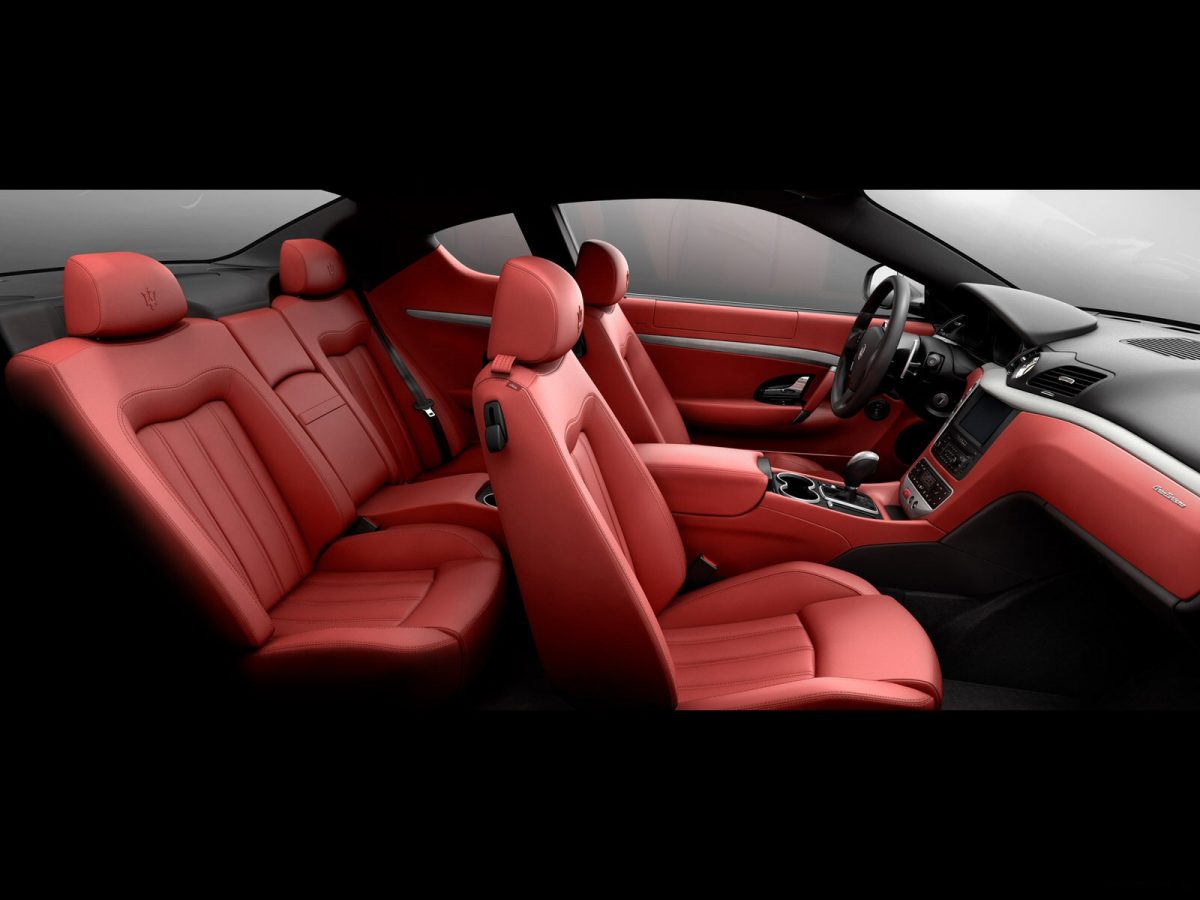 MASERATI GRANTURISMO
