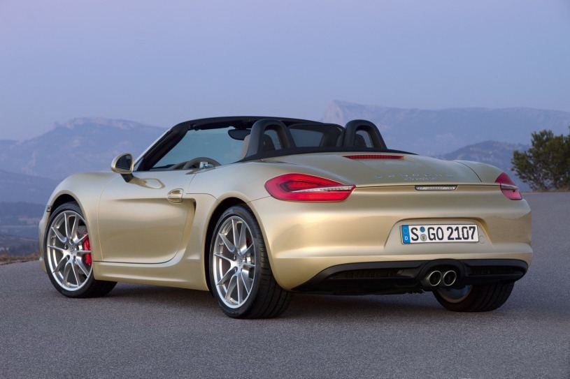 PORSCHE