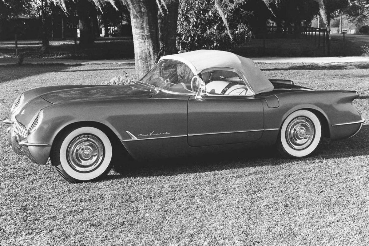 CHEVROLET CORVETTE