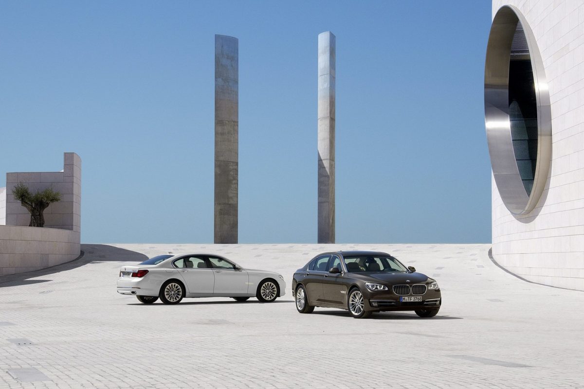 BMW 7-ES SOROZAT