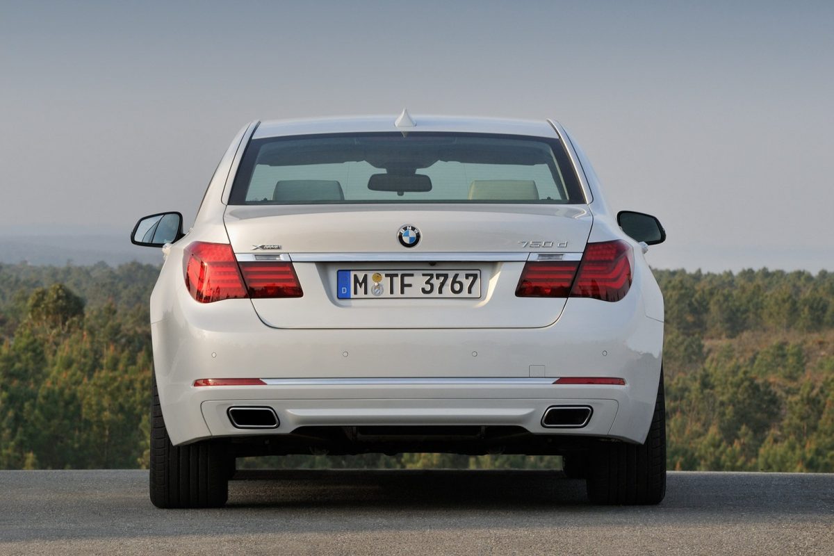 BMW 7-ES SOROZAT
