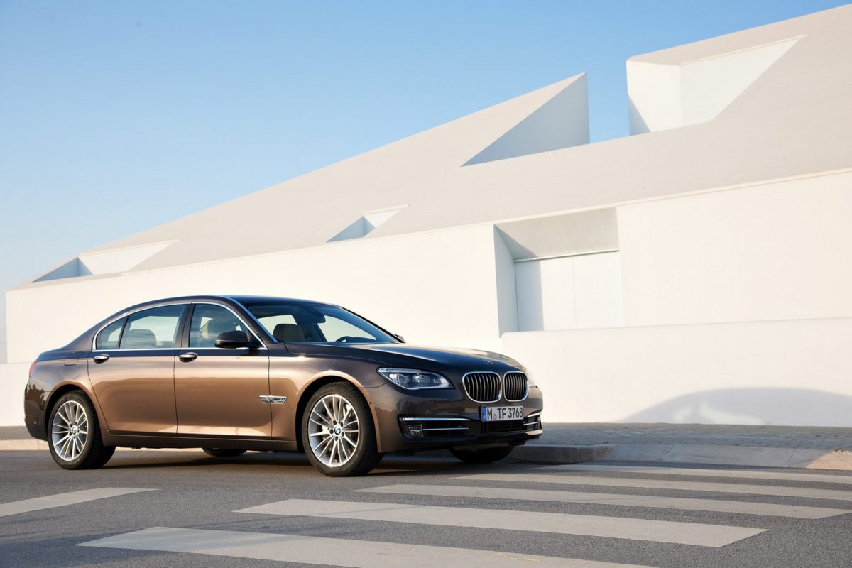 BMW 7-ES SOROZAT