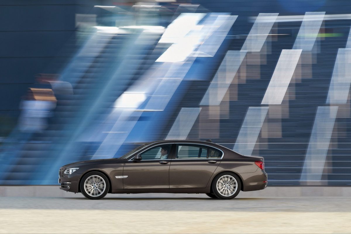 BMW 7-ES SOROZAT