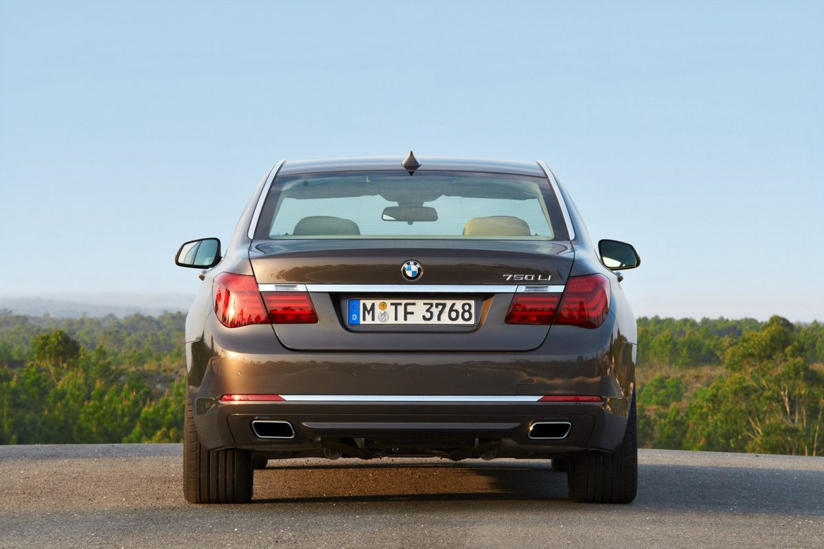 BMW 7-ES SOROZAT