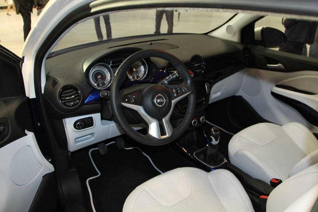 OPEL