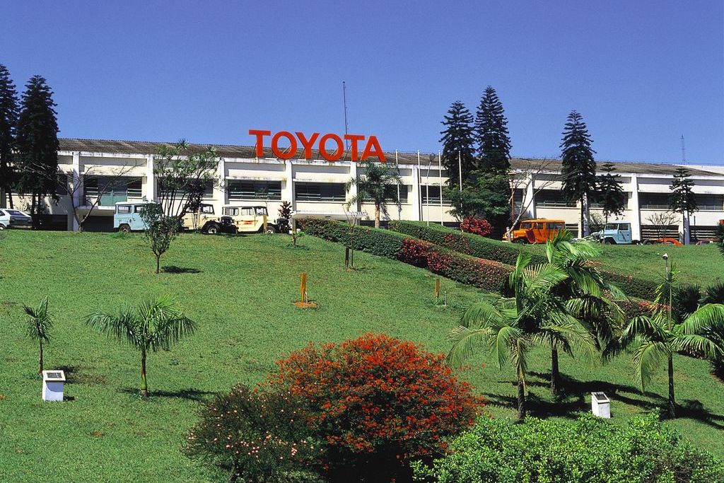 TOYOTA
