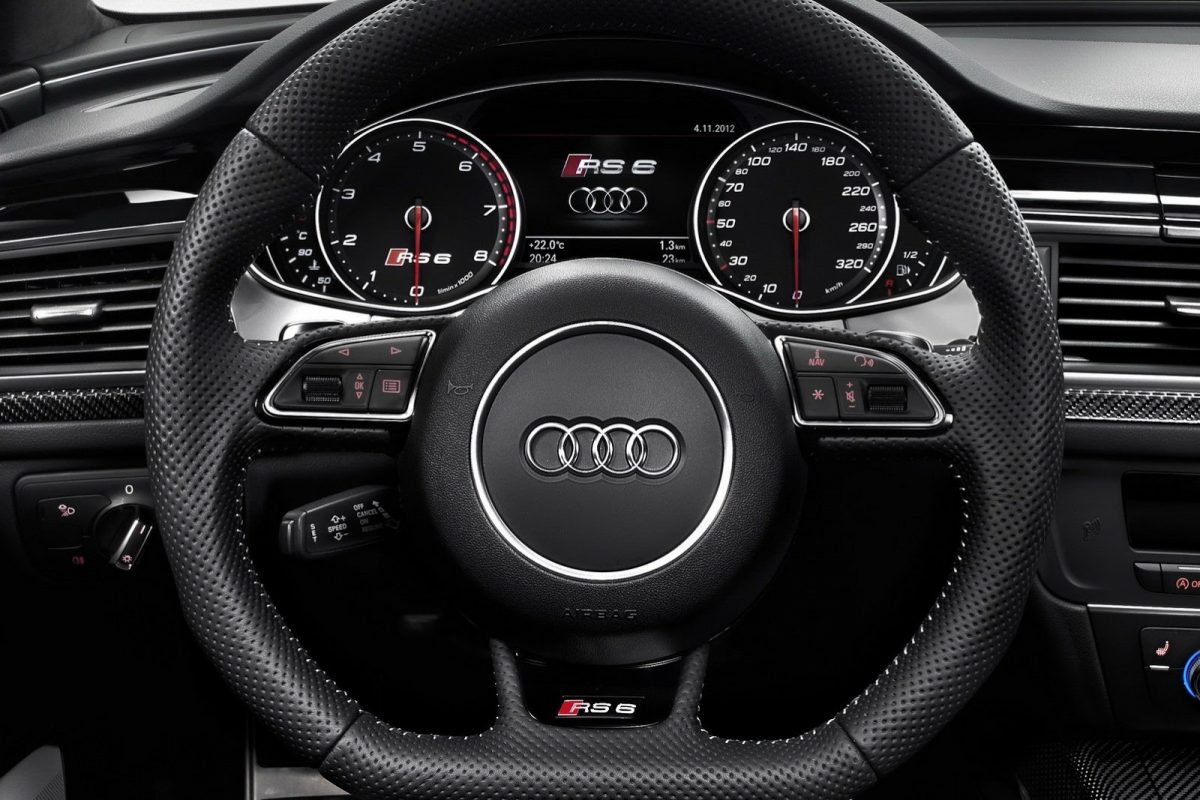 AUDI RS6