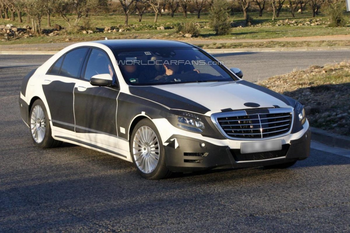 MERCEDES-BENZ S-OSZTÁLY