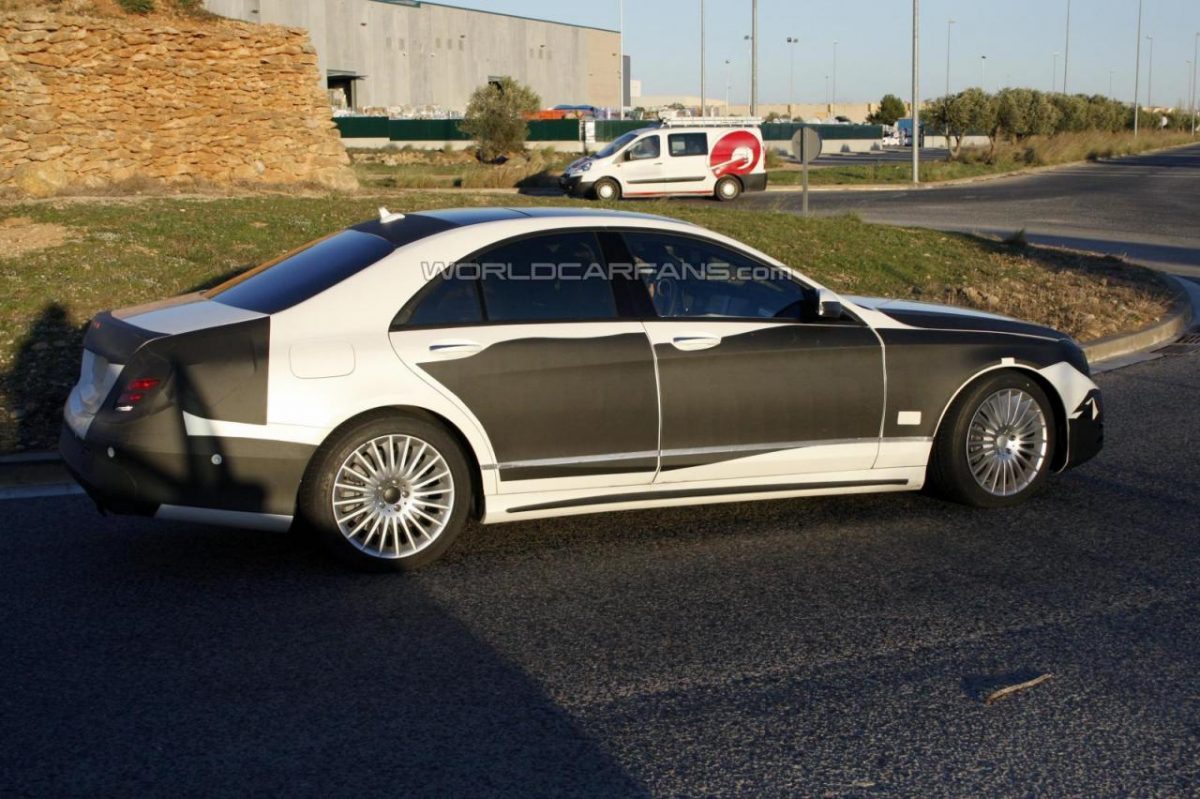 MERCEDES-BENZ S-OSZTÁLY