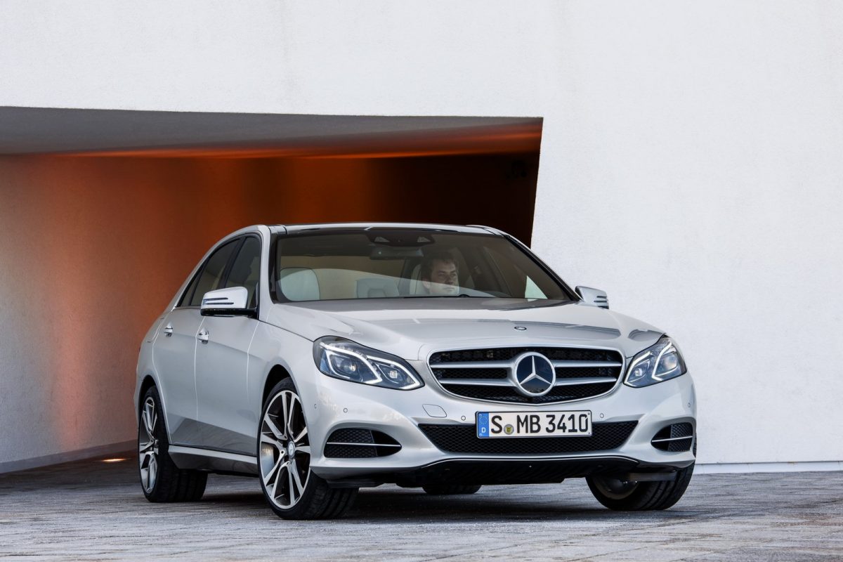 MERCEDES-BENZ