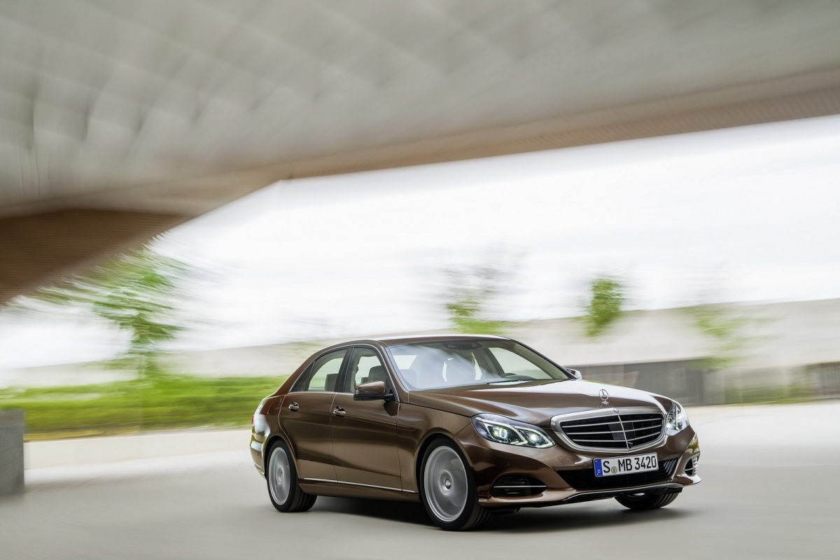 MERCEDES-BENZ