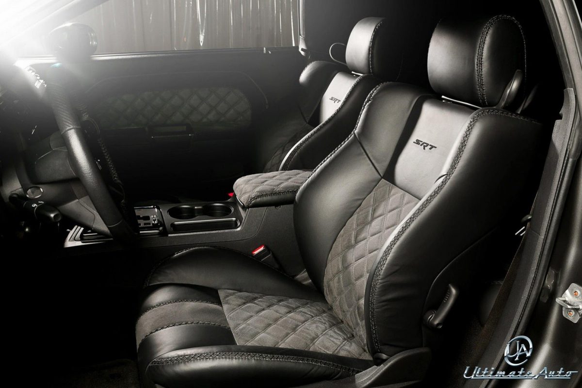 DODGE CHALLENGER