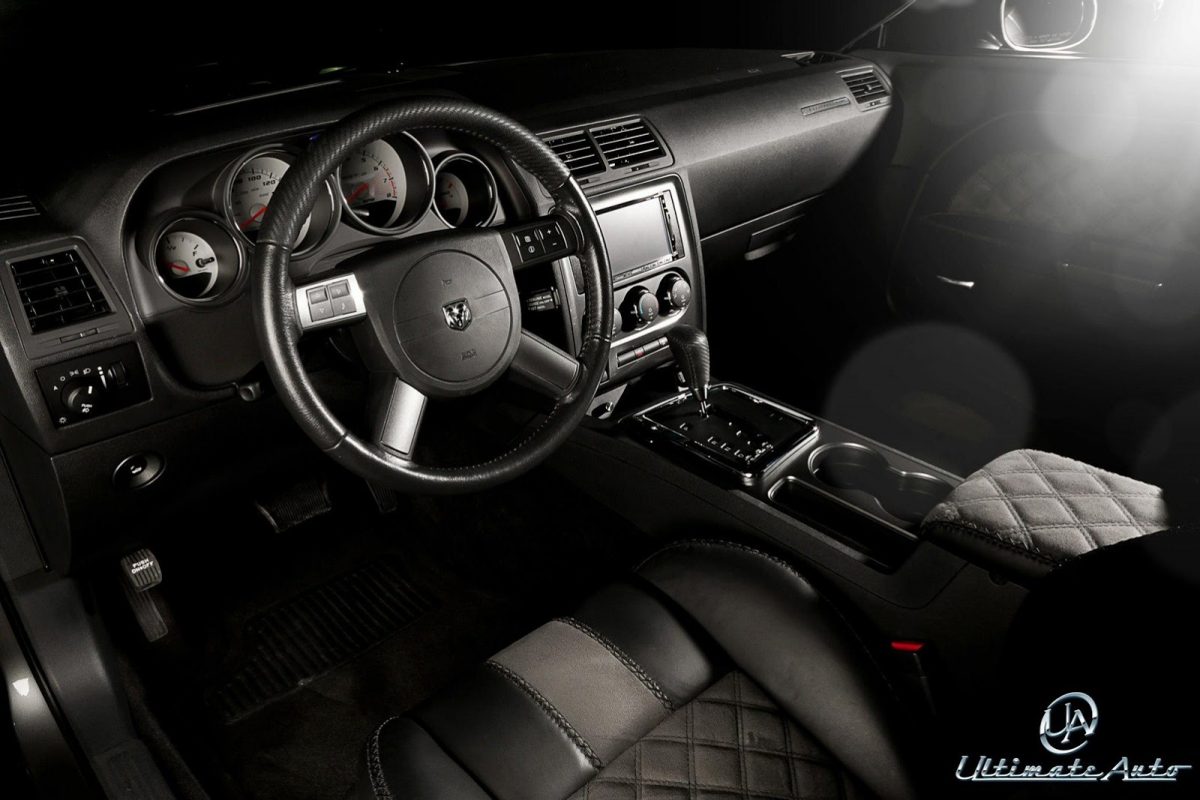 DODGE CHALLENGER
