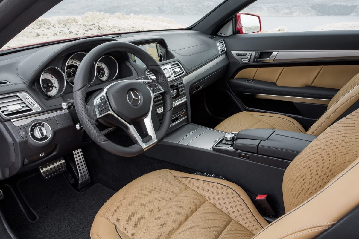 MERCEDES-BENZ E-OSZTÁLY