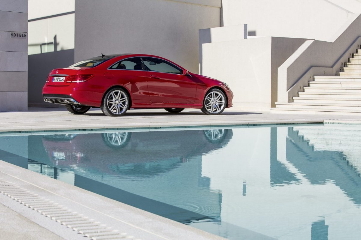 MERCEDES-BENZ E-OSZTÁLY