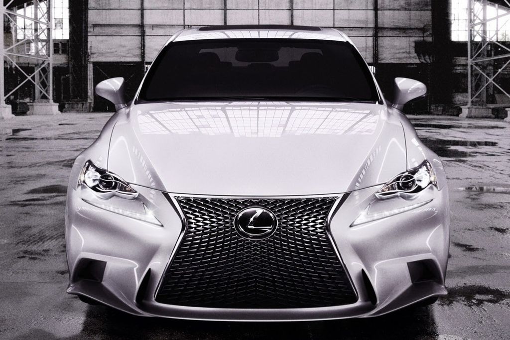 LEXUS