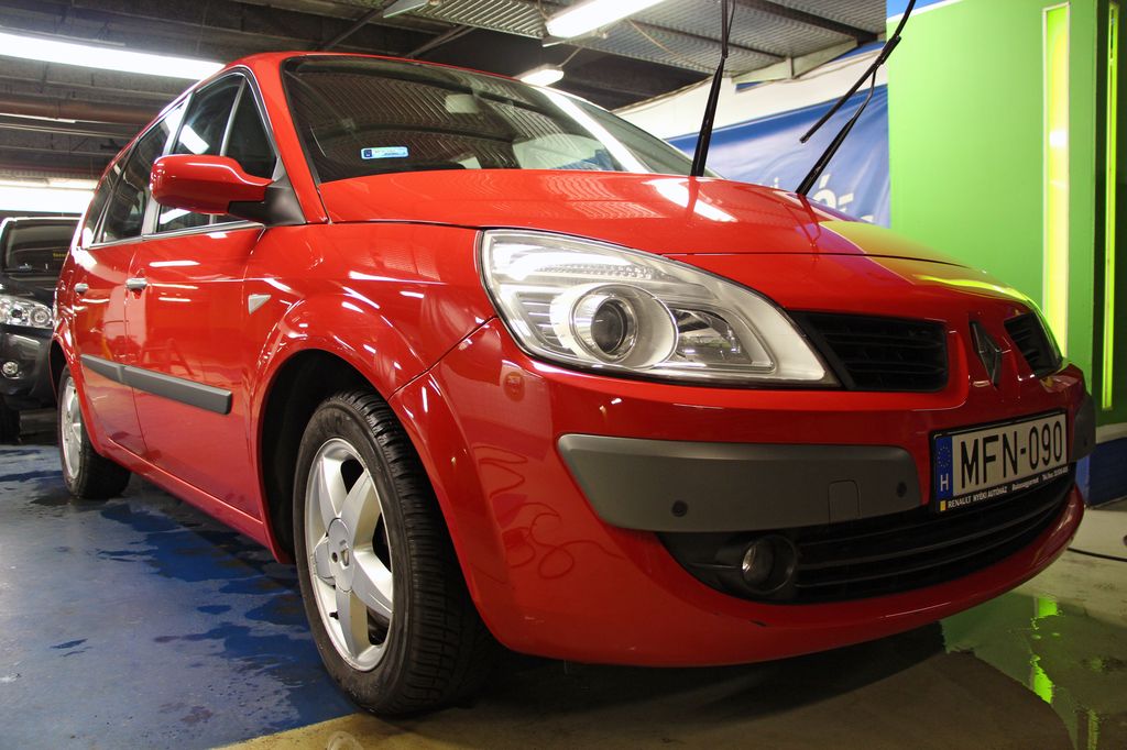 RENAULT SCENIC