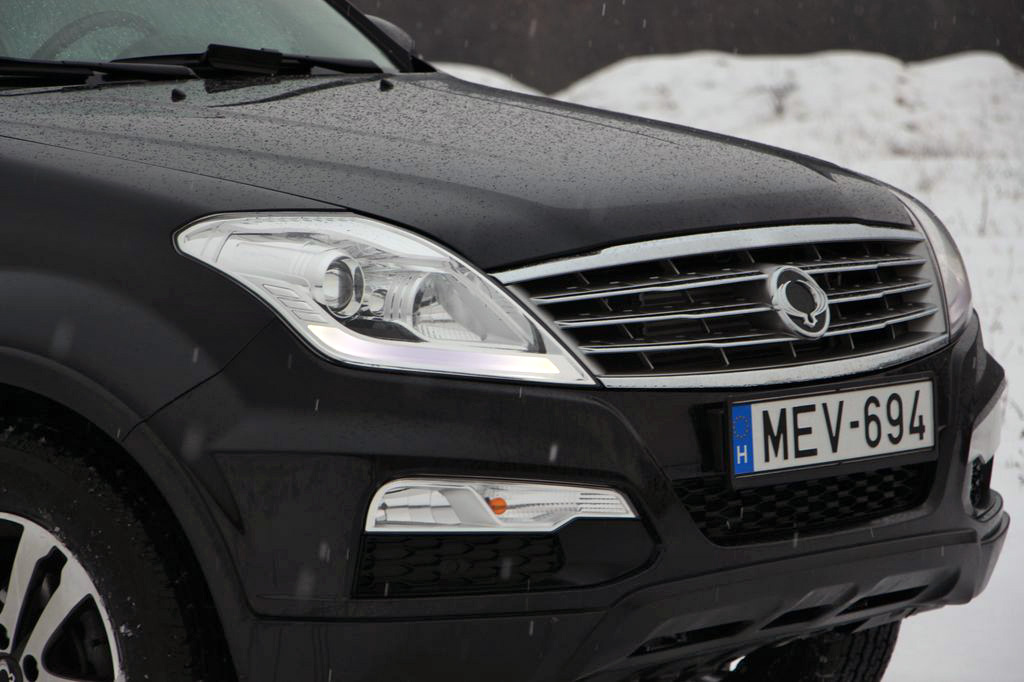 SSANGYONG REXTON
