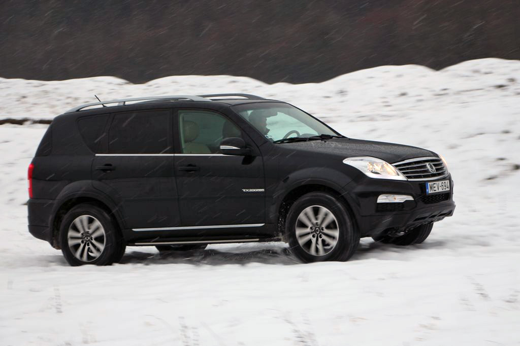 SSANGYONG REXTON
