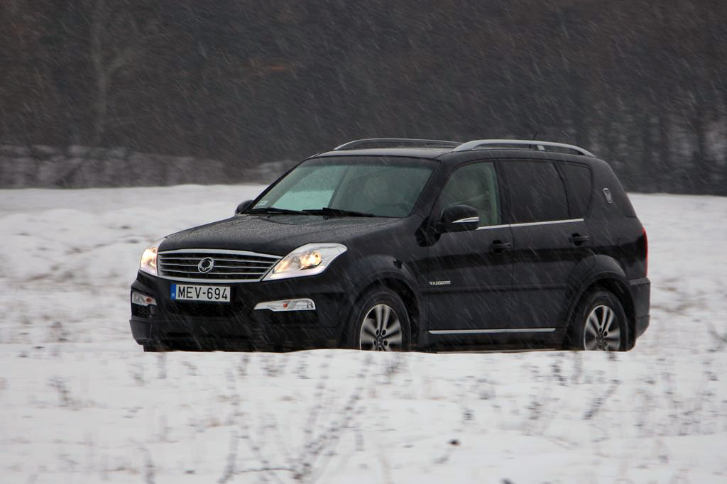 SSANGYONG REXTON
