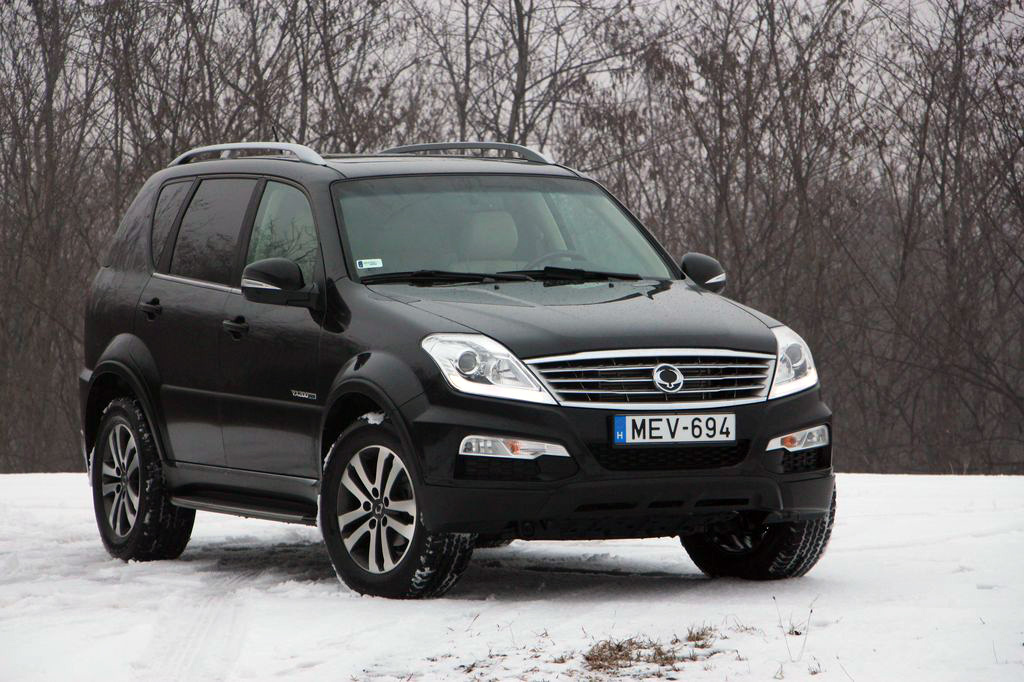 SSANGYONG REXTON