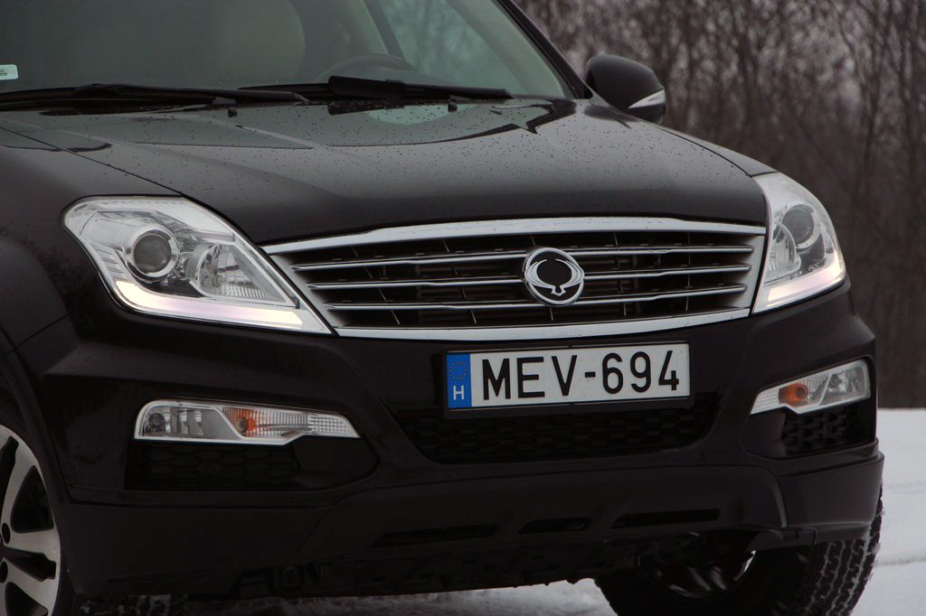 SSANGYONG REXTON